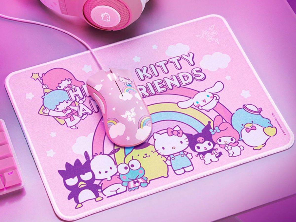 Razer x Hello Kitty and Friends DeathAdder Essential mouse and Goliathus mouse mat on a desk (Photo: Razer)